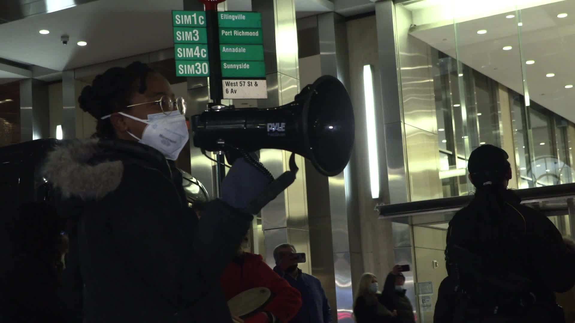 NYC: March to extend eviction moratorium