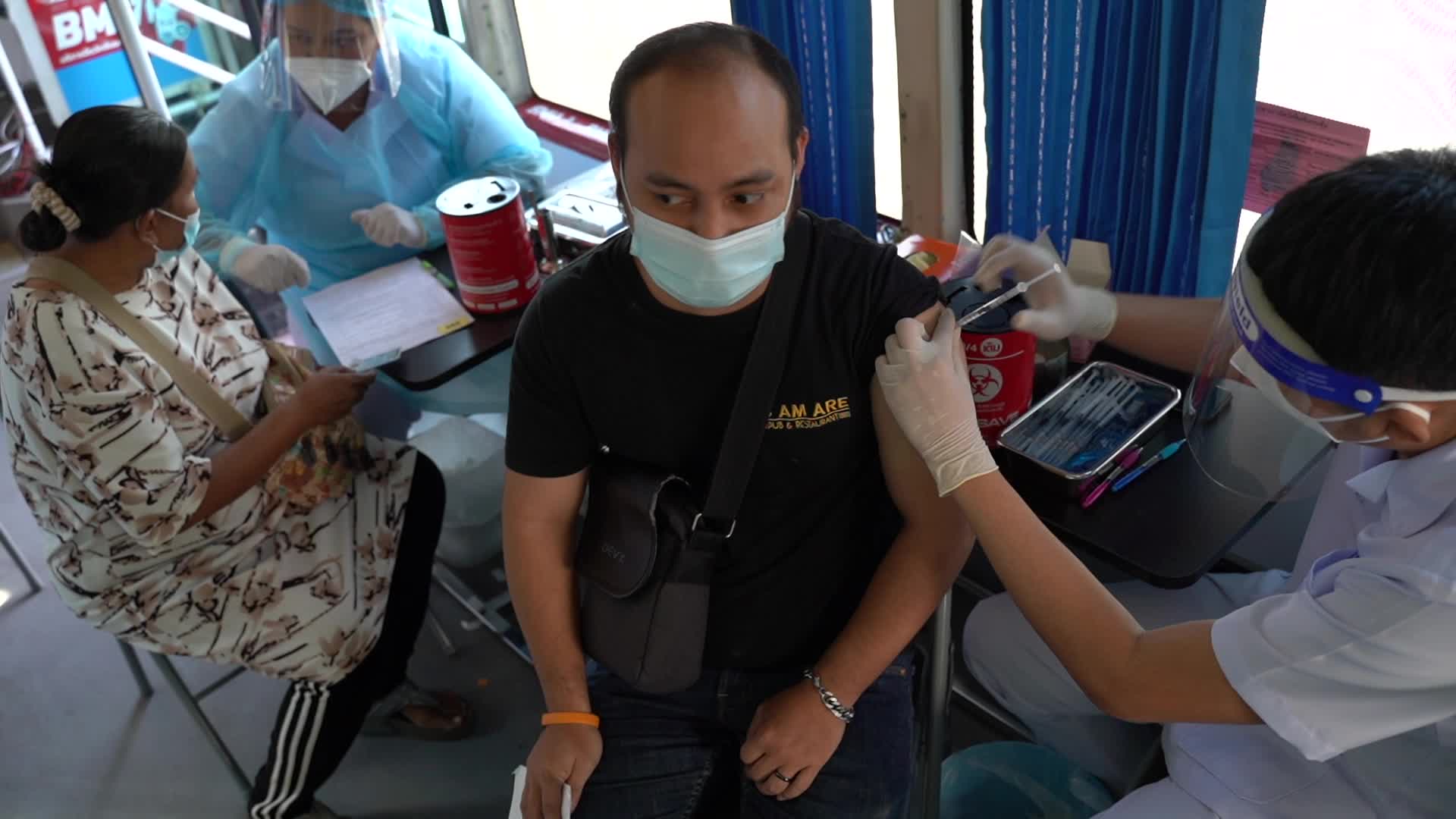 COVID-19 Mobile Vaccination in Bangkok