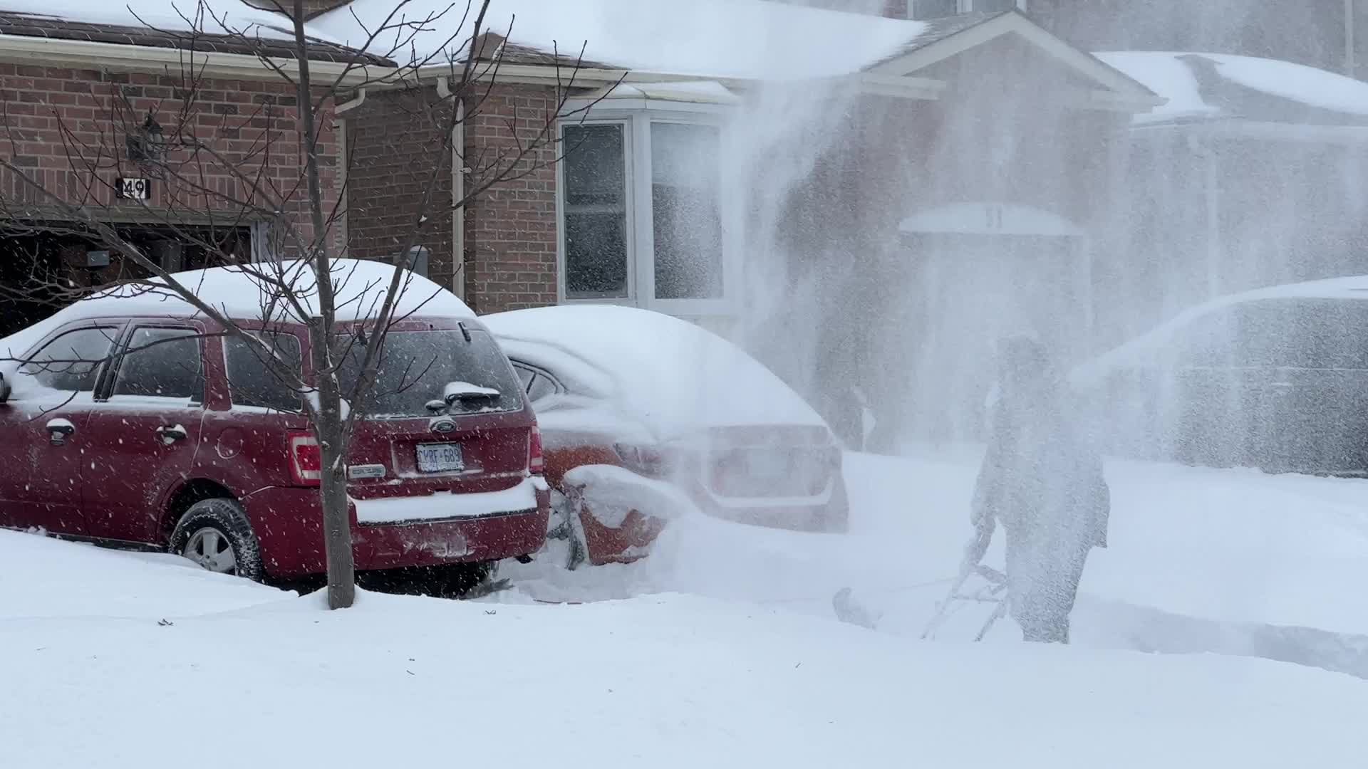 Toronto gets hit by historic massive winter snowstorm