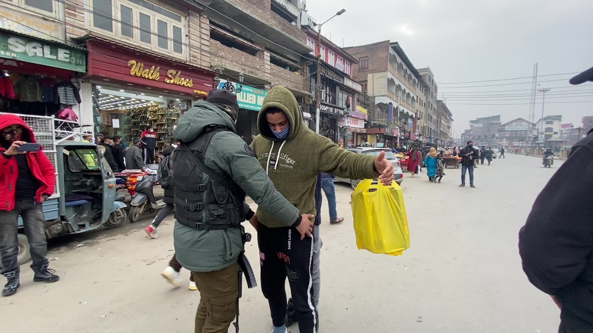 Frisking In Kashmir Ahead Of India’s Republic Day