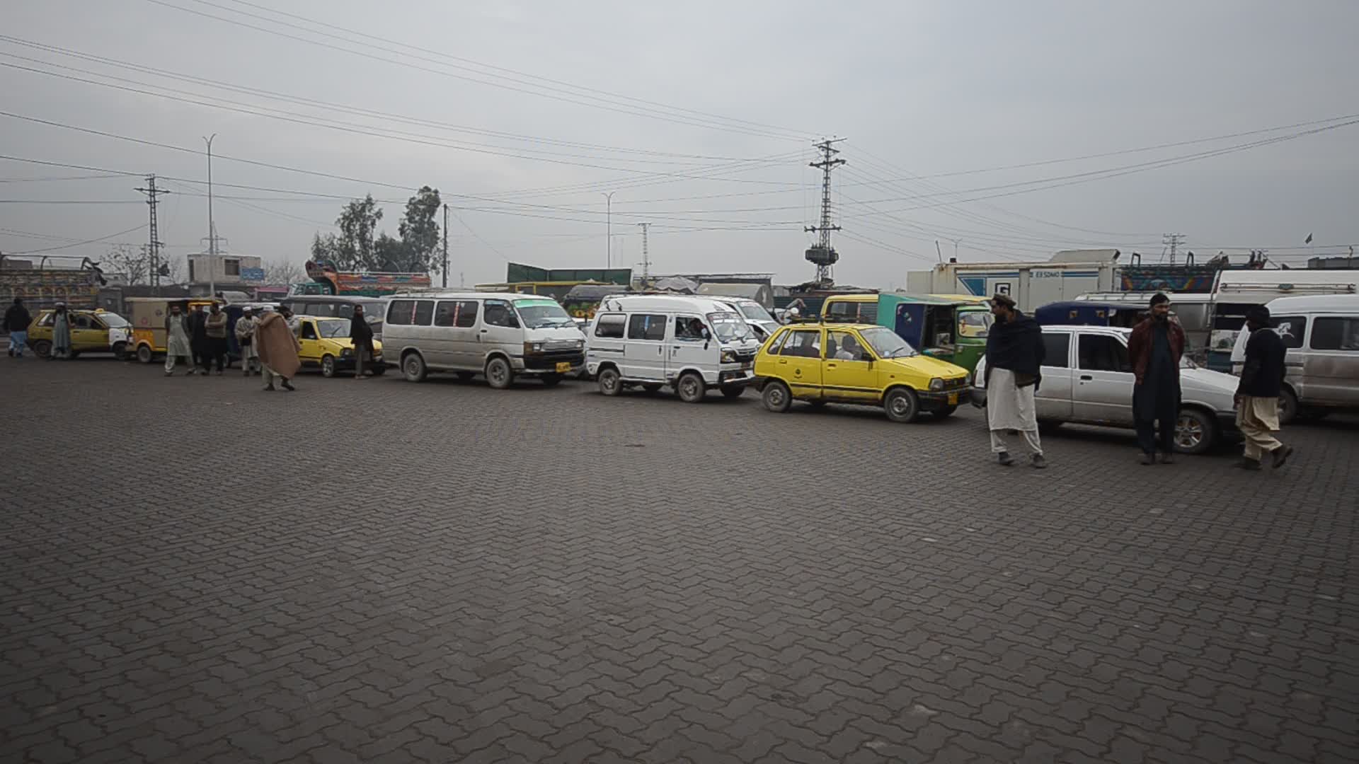 Gas supply to CNG stations stopped to facilitate domestic consumers in Peshawar