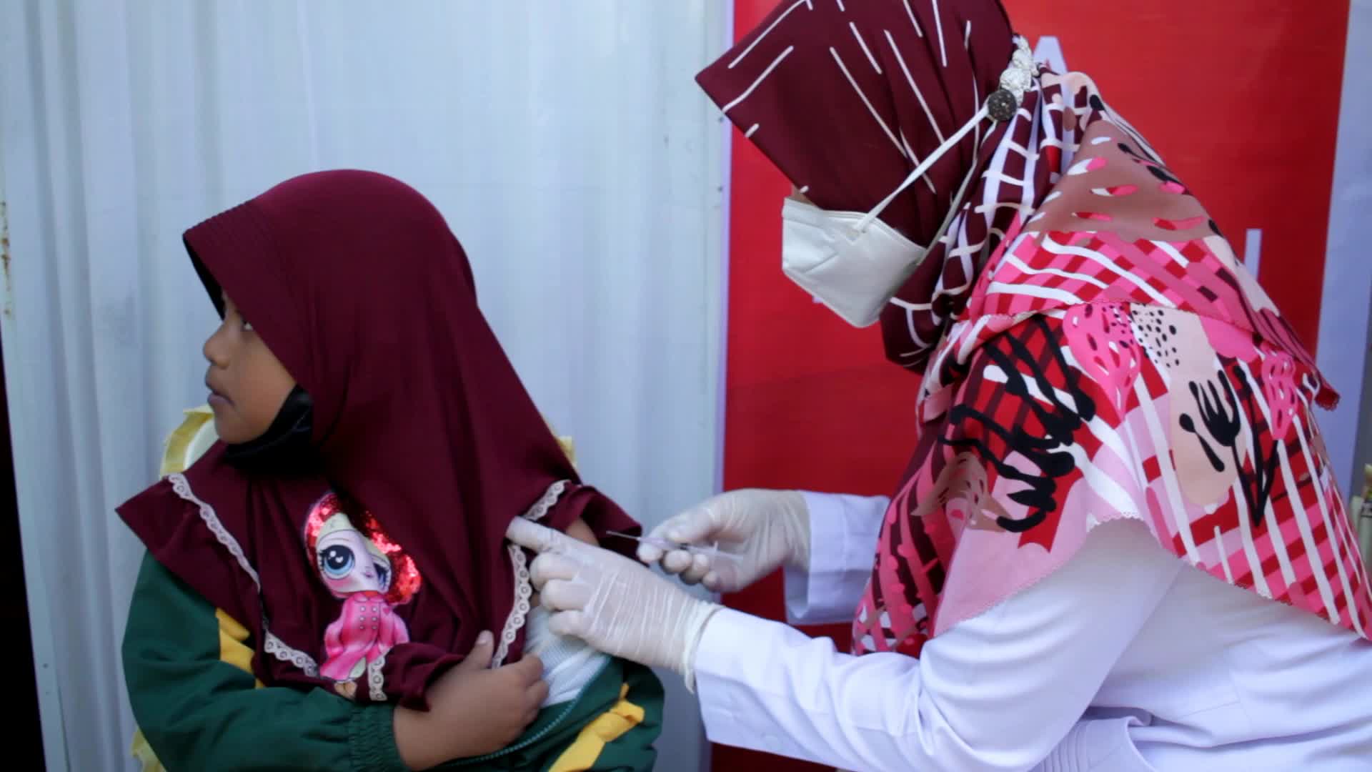 Covid-19 Vaccination for Children in Aceh