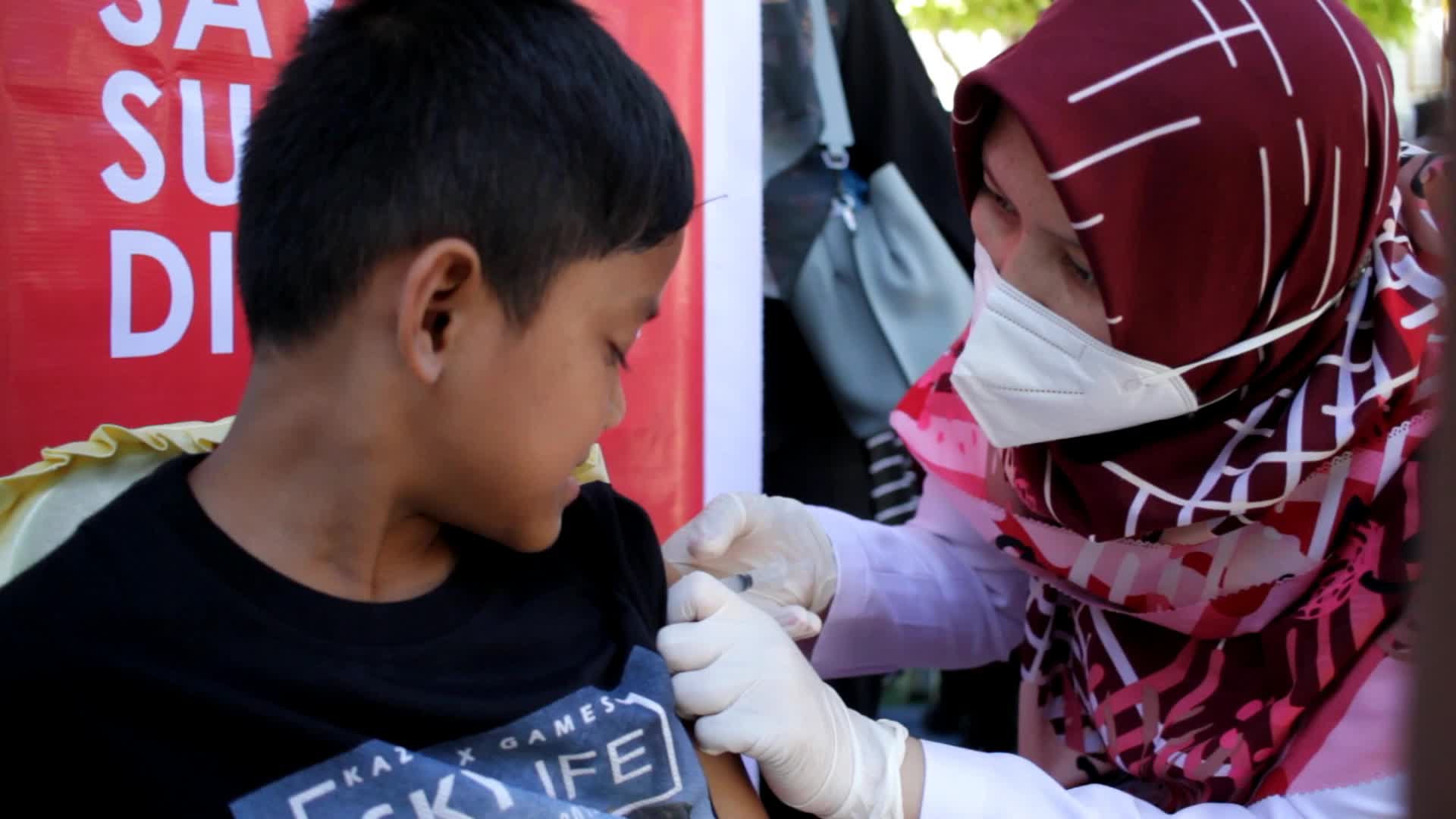 Covid-19 Vaccination for Children in Aceh