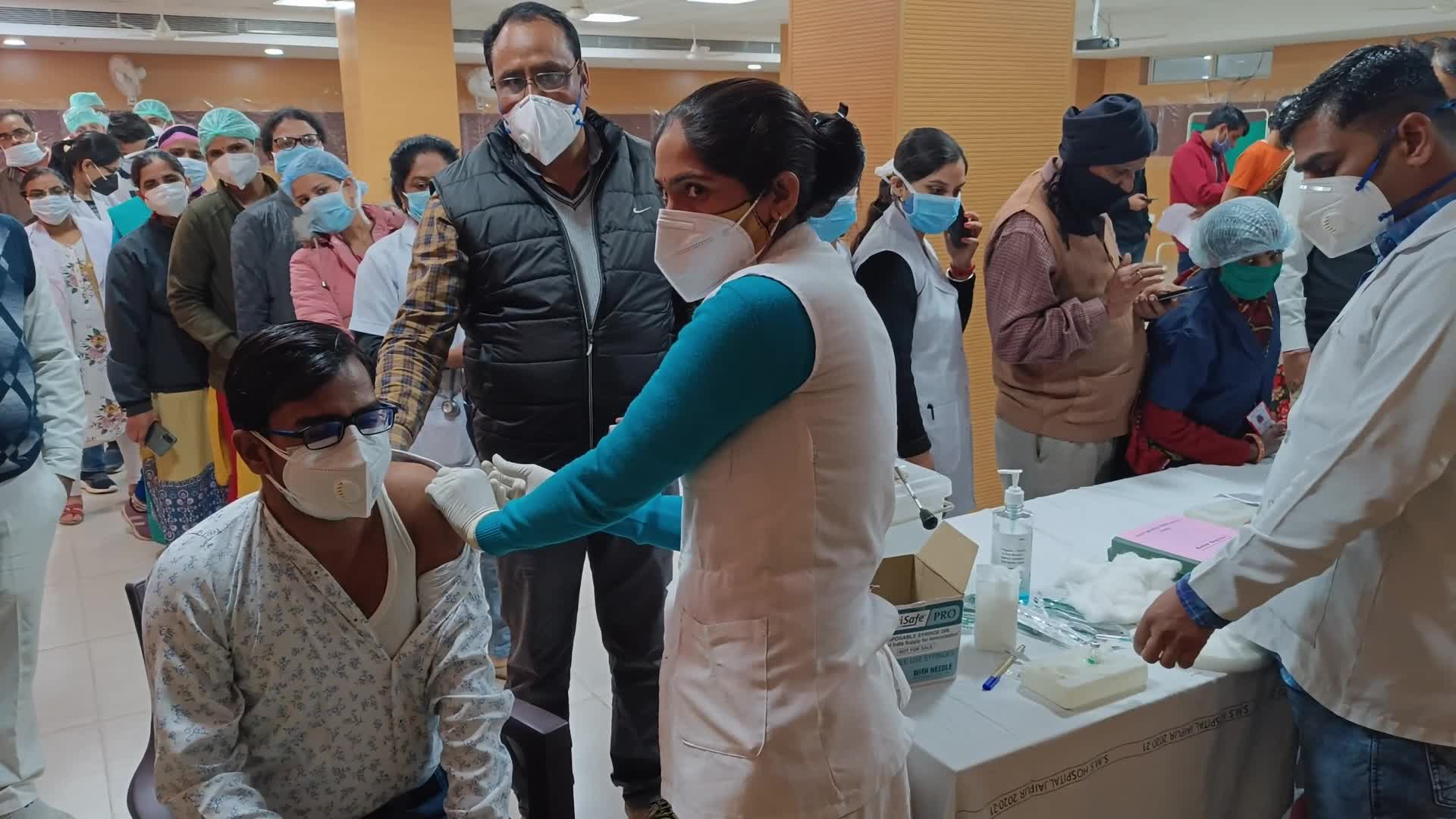 COVID-19 Swab Test in Jaipur, India