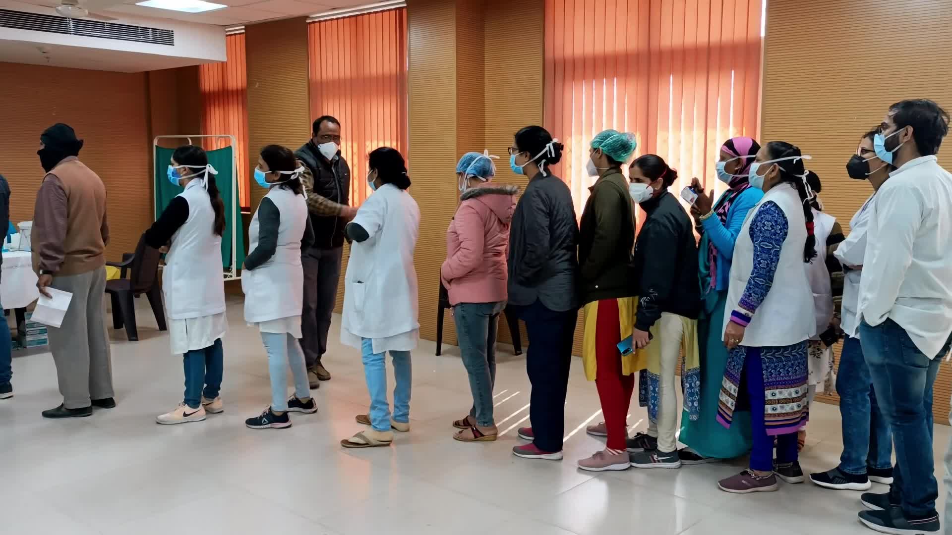COVID-19 Swab Test in Jaipur, India