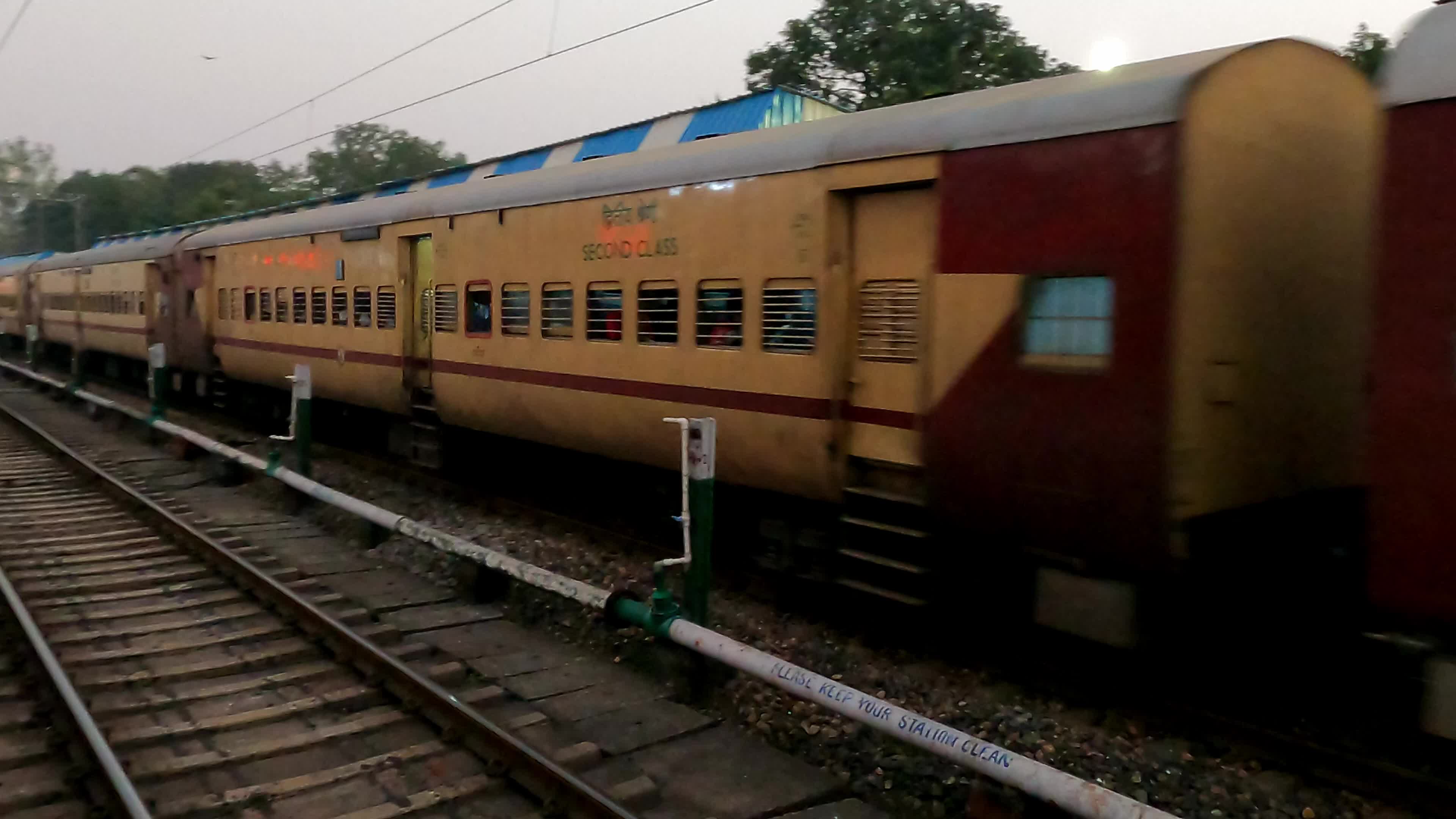 Daily Life In Bankura Railway Station