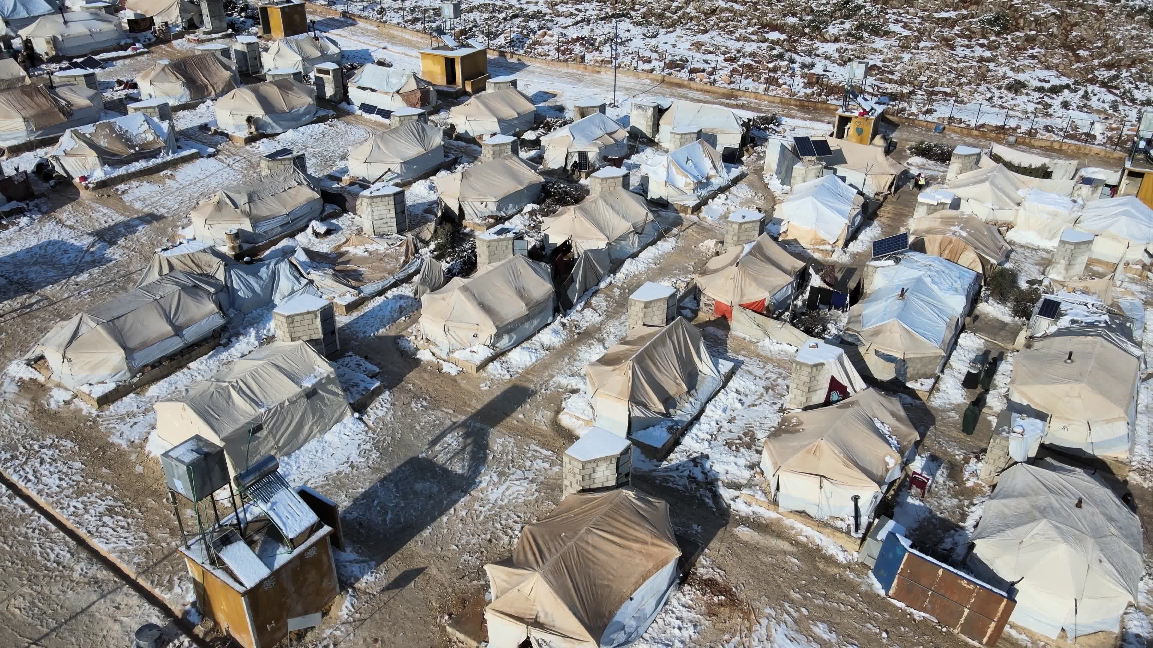 Snow storm hits refugee camps in northern Syria