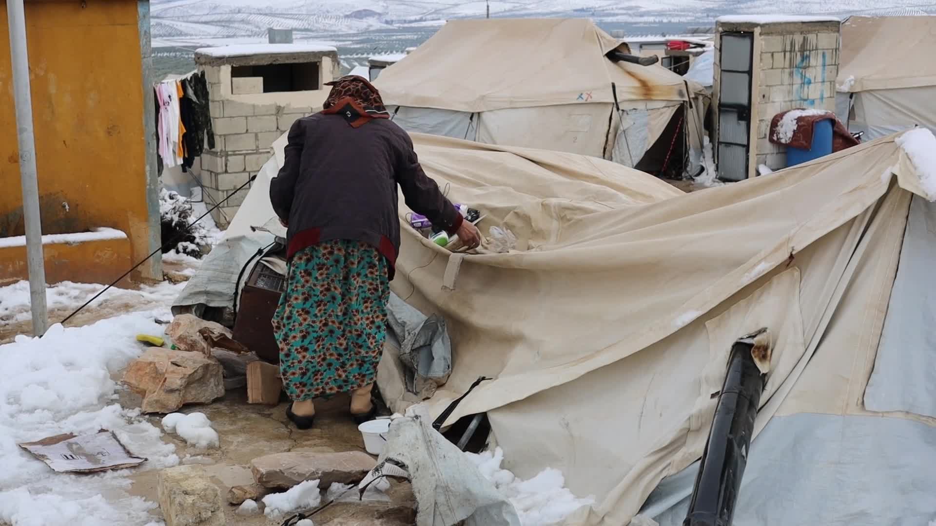 Snow storm hits refugee camps in northern Syria